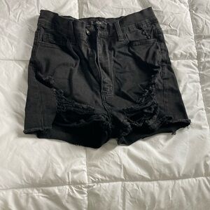 Fashionnova shapely jean shorts